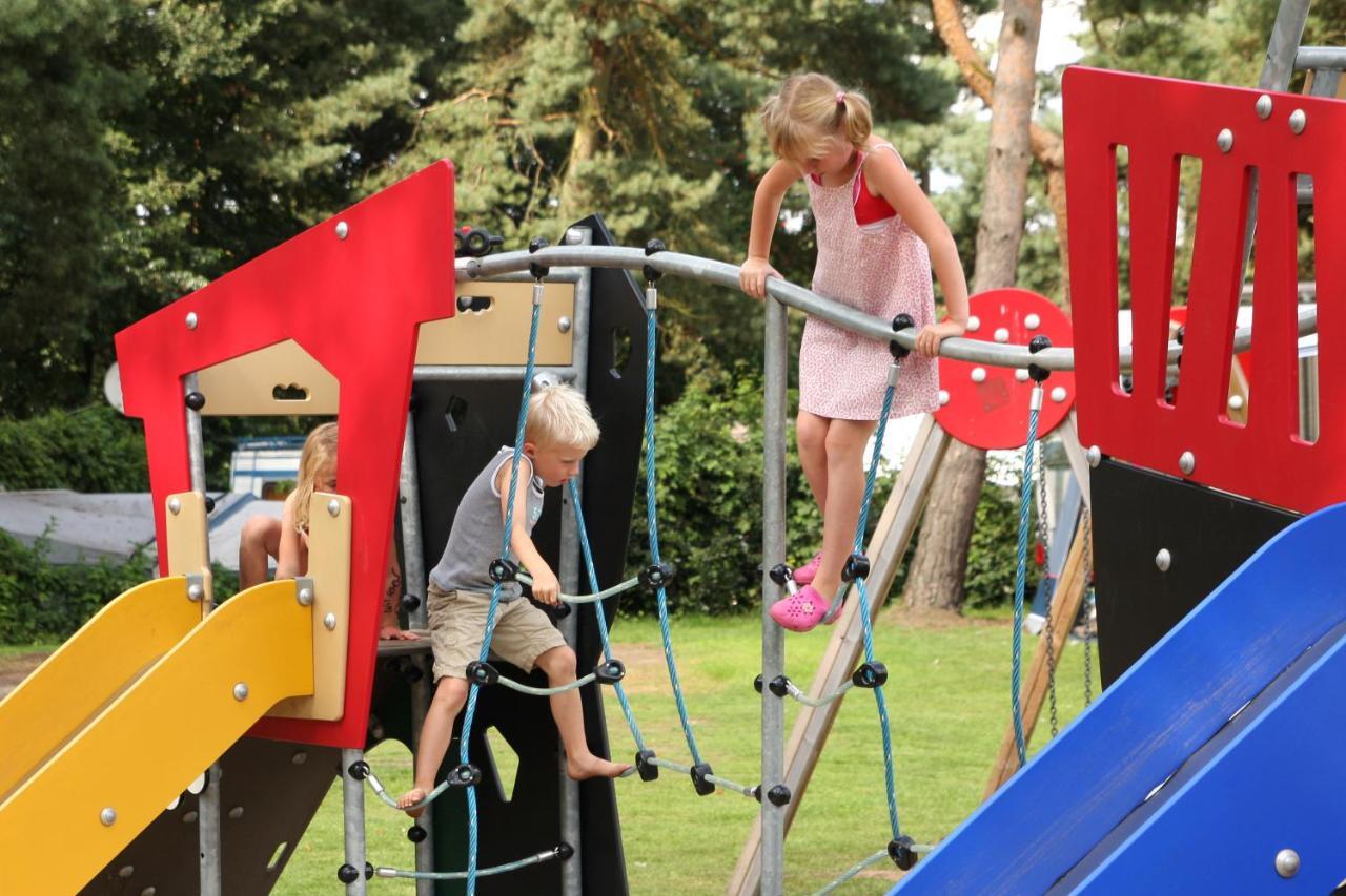 Lodge 6 Personen Camping De Molenhof Reutum Bagian luar foto